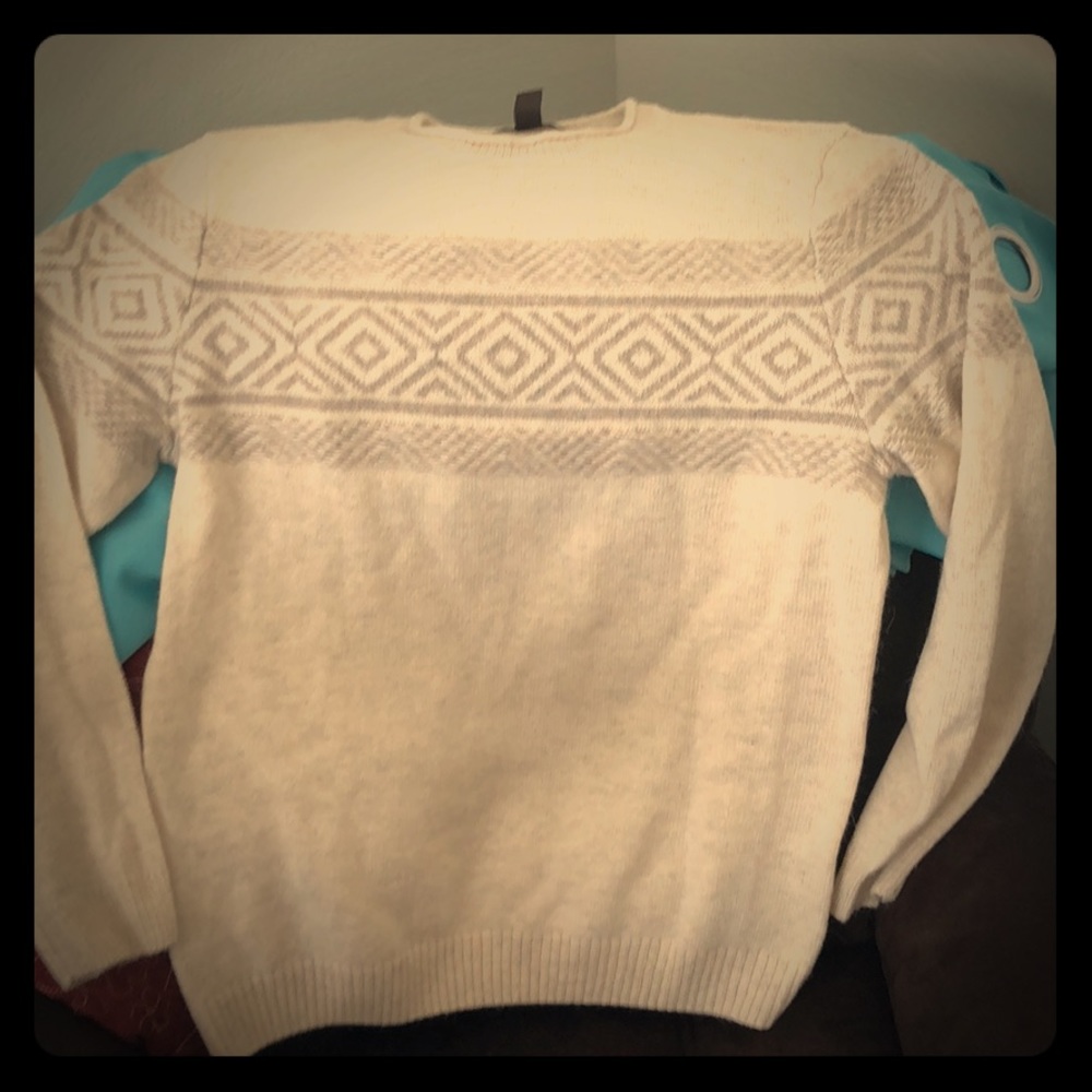 Men’s sweater